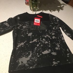 NEW North Face crewneck sweatshirt